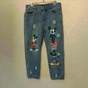Mickey Mouse women’s Jeans sz 2XL slim fit medium wash streetwear Disney comfy